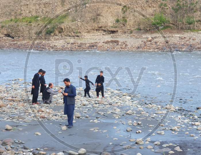 Kunar province Afganistan kunar River