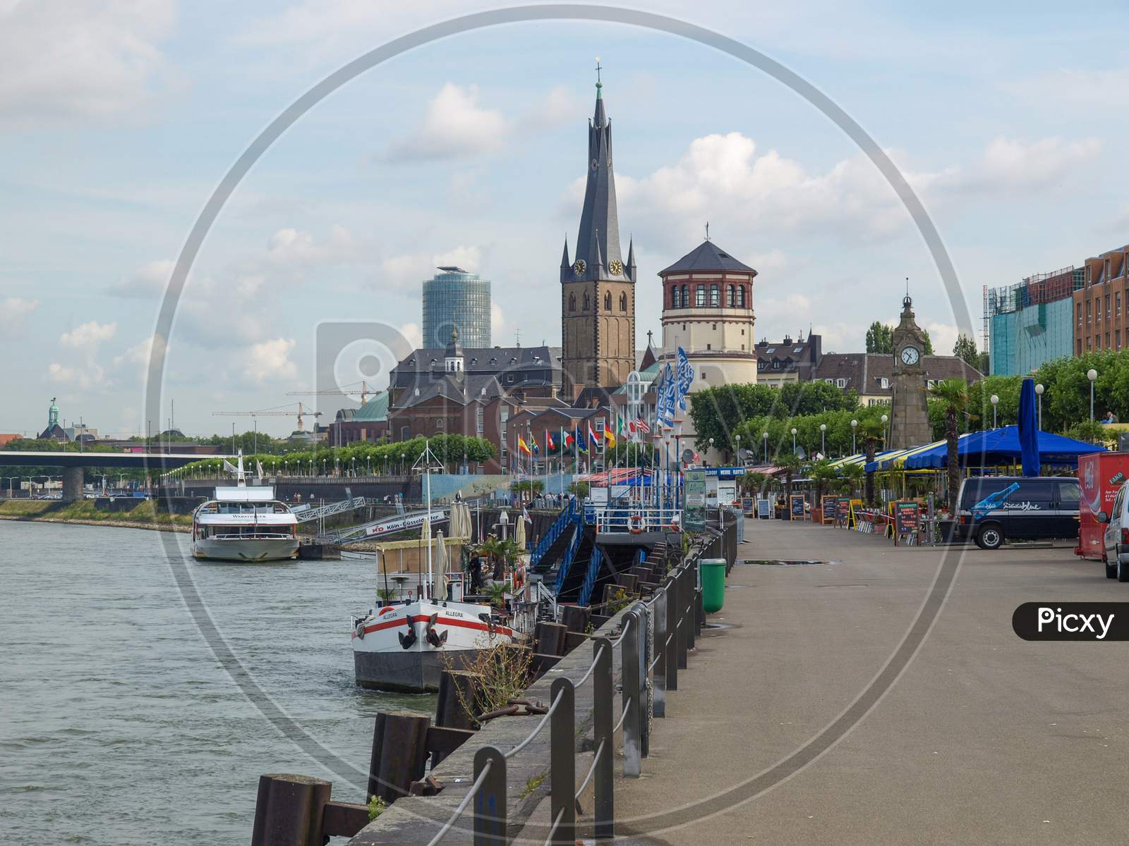 Duesseldorf, Germany - August 03, 2009: Alfresco Bars In Summertime In The Old City Known As The Altstadt By The Riverside Of River Rhein