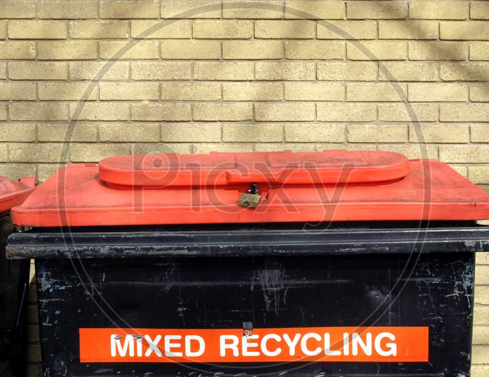 Litter Bin For Mixed Recycling