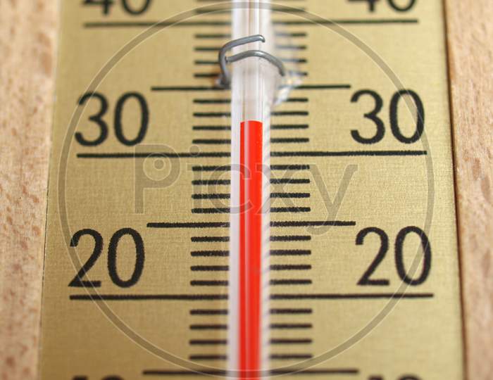 Thermometer With 30 Decrees Fahrenheit Or Celsius