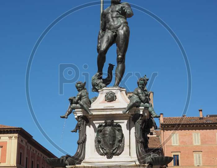Fontana Del Nettuno (Neptune Fountain) In Bologna