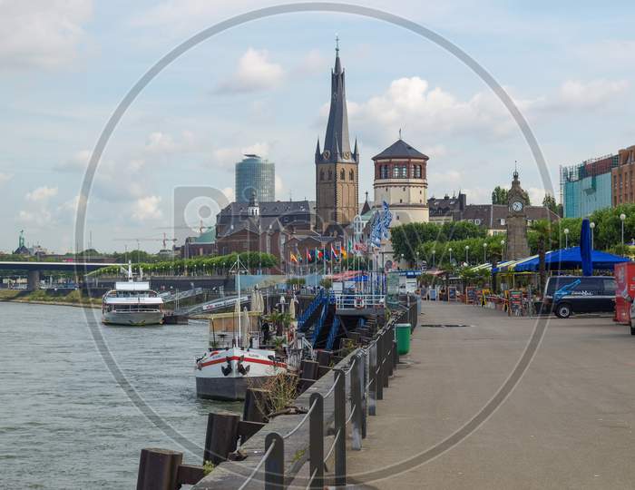 Duesseldorf, Germany - August 03, 2009: Alfresco Bars In Summertime In The Old City Known As The Altstadt By The Riverside Of River Rhein