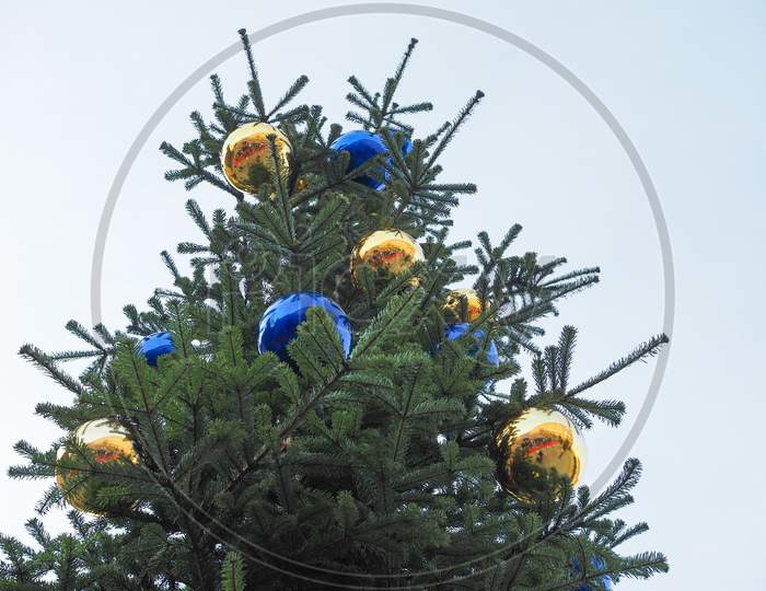 Christmas Tree With Baubles