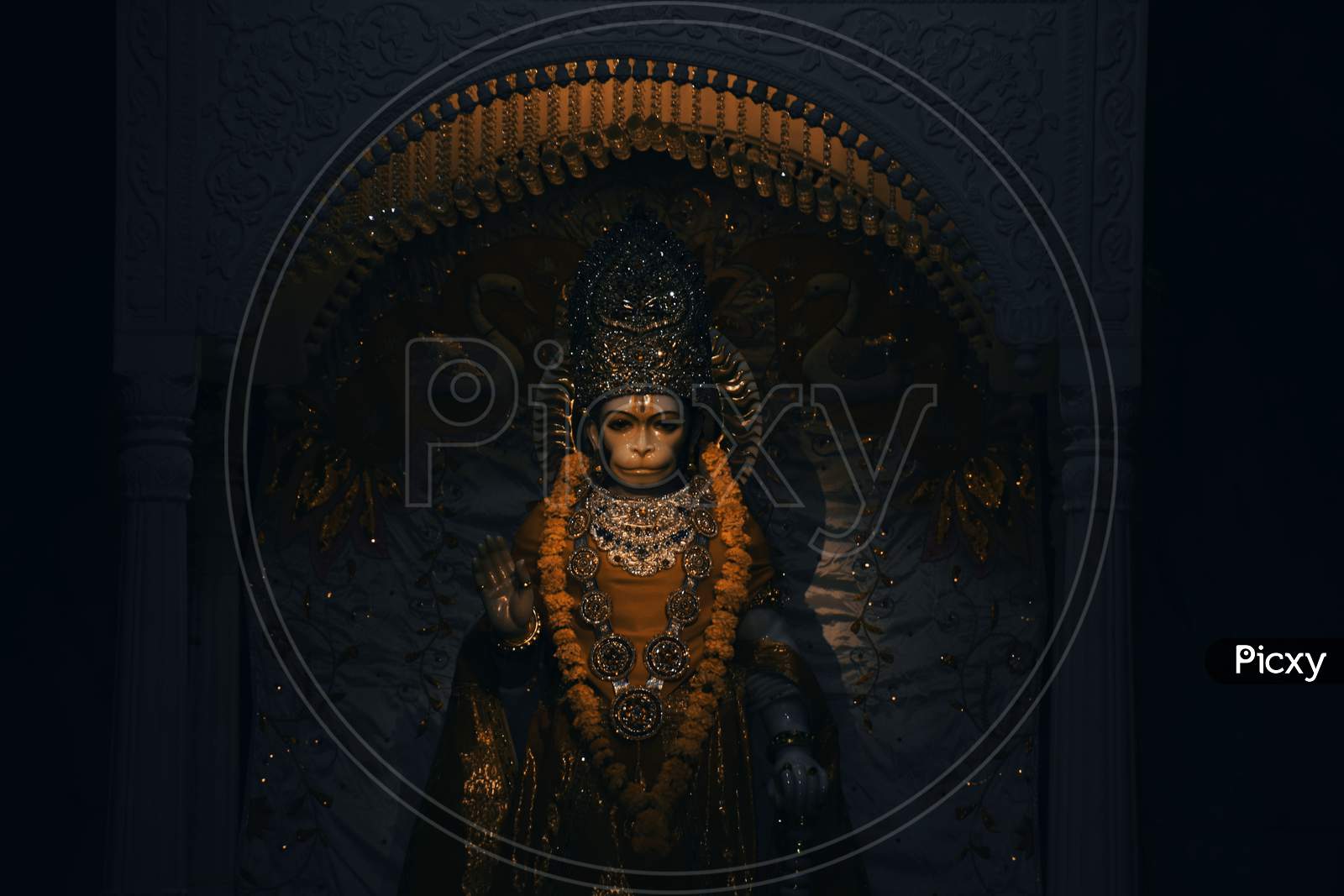 Image of Beautiful Picture Of Lord Hanuman In Temple-ZY812157-Picxy