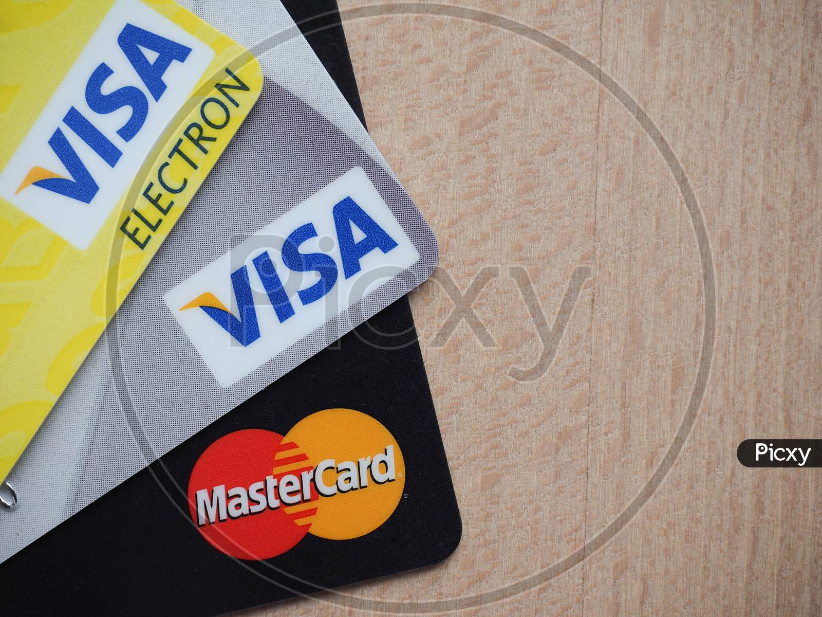 London, Uk - Circa August 2015: Mastercard And Visa Credit Cards