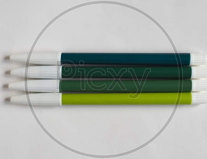 Green Felt Tip Pen