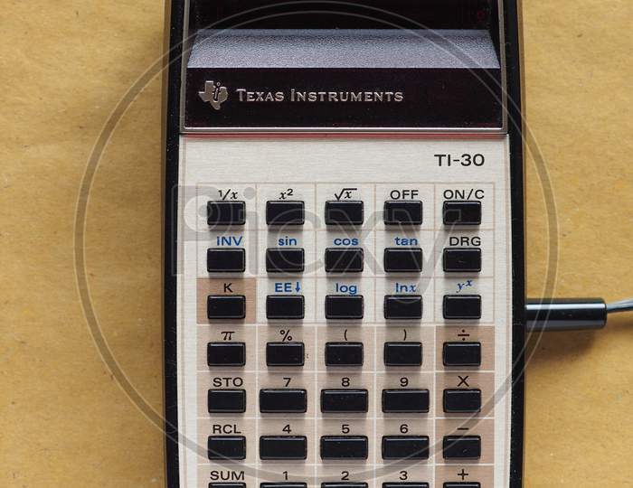 Dallas, Usa - Circa May 2016: Texas Instruments Ti-30 Electronic Scientific Pocket Calculator From Year 1976