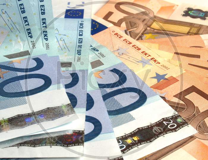 Euro Bankonotes Background