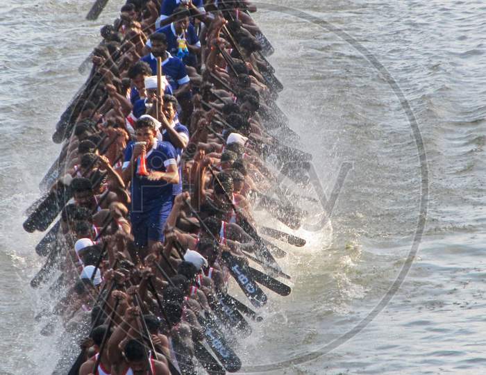 Snake boat ( Chundan vallom) an Aerial view / Watch pulse of boat race