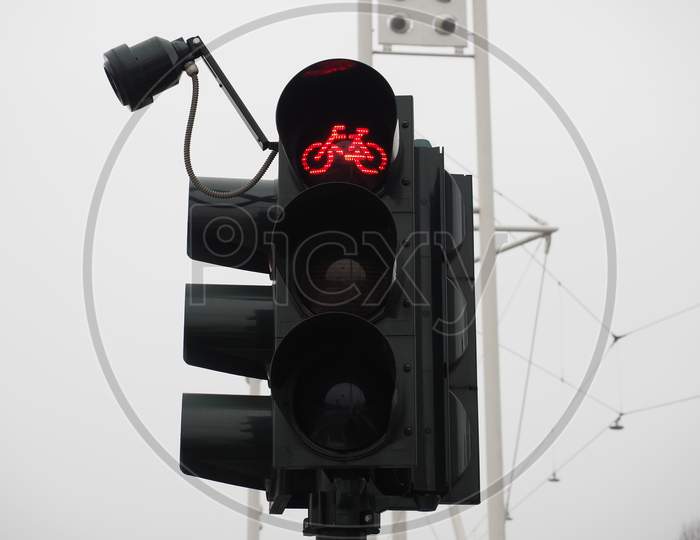 Red Light Traffic Signal