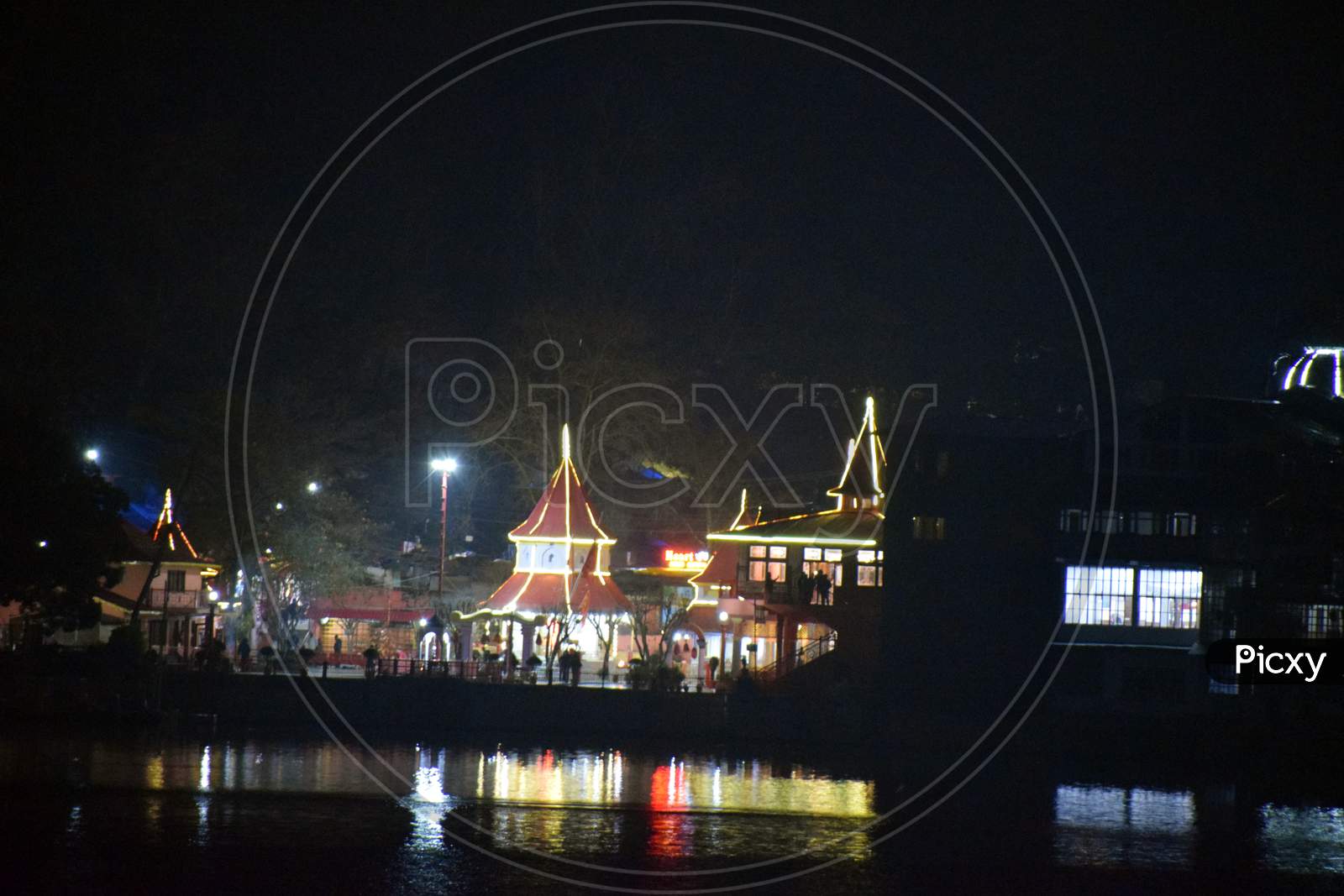 Night Picture Of Temple In Uttarakhand