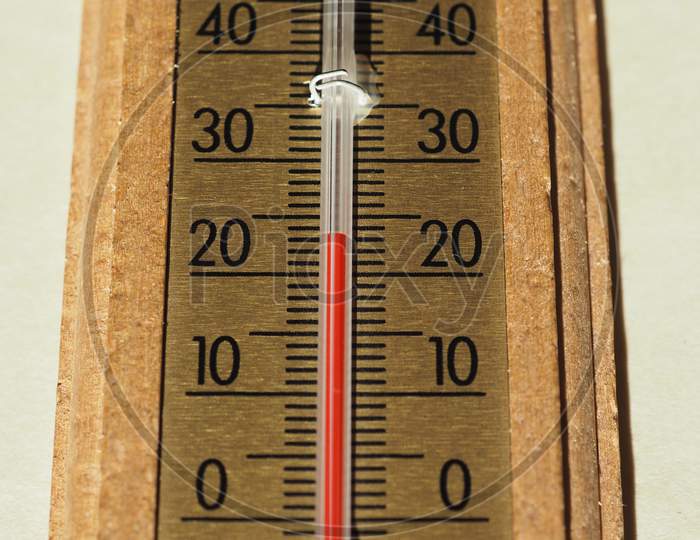 Thermometer For Air Temperature Measurement