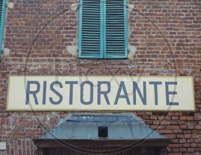 Ristorante (Restaurant) Sign