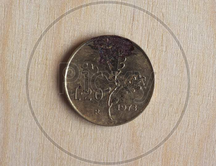 Vintage 20 Lire Coin, Italy