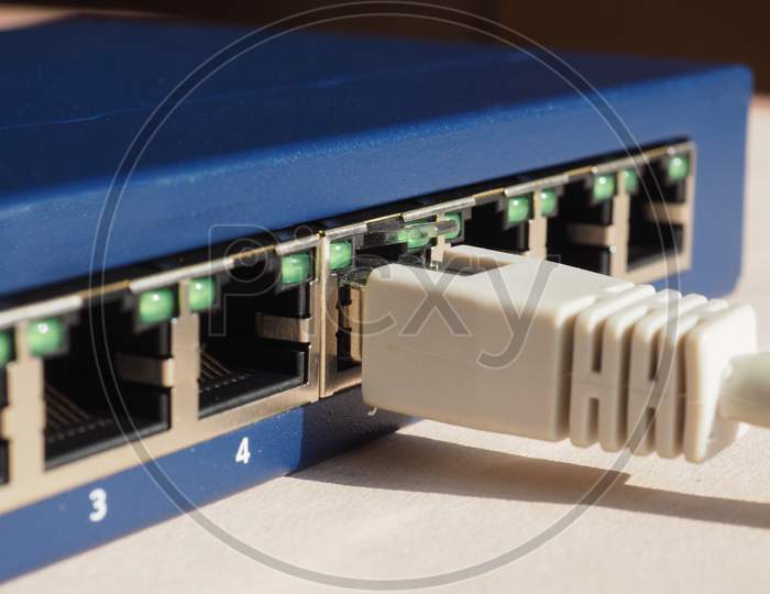 Modem Router Switch With Rj45 Ethernet Plug Ports