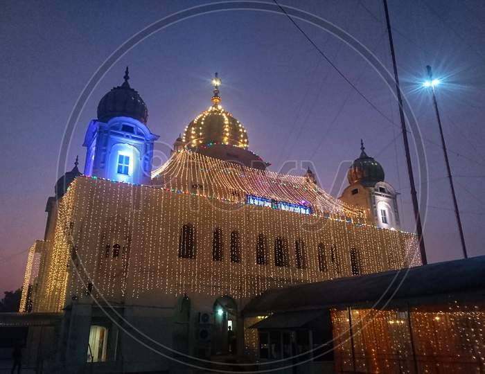 Gurudwara shri FATEHGARH SAHIB in morning