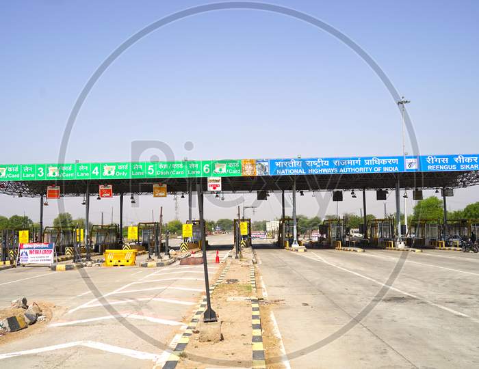 Picture Of Toll Plaza On A National Highway Operated By Nhai (National Highways Authority Of India)