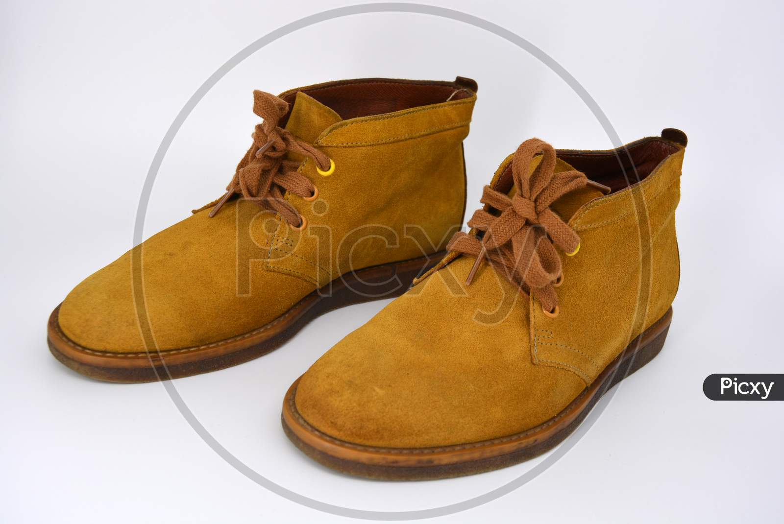 image-of-casual-universal-ordinary-shoes-for-a-daily-walk-brown-half