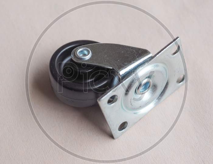 Caster Wheels Device