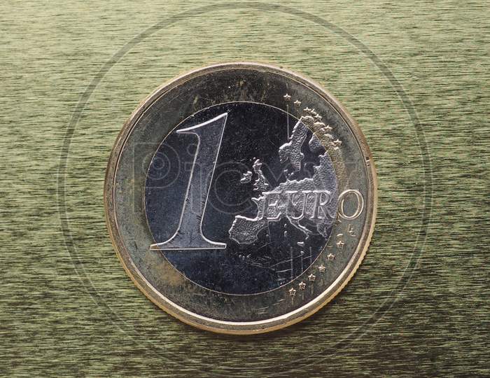1 Euro Coin, European Union Over Gold Background