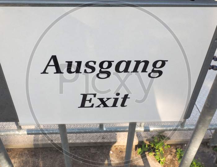 Ausgang Sign Meaning Exit