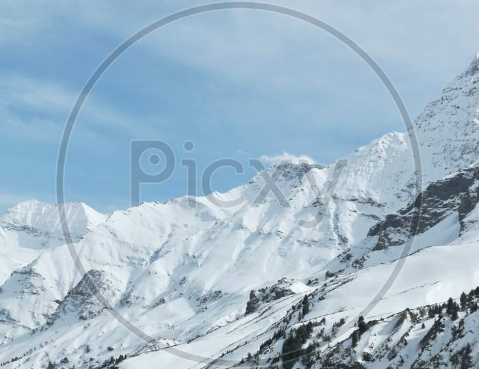 Beautiful Snow covered Mountains in Himalaya
