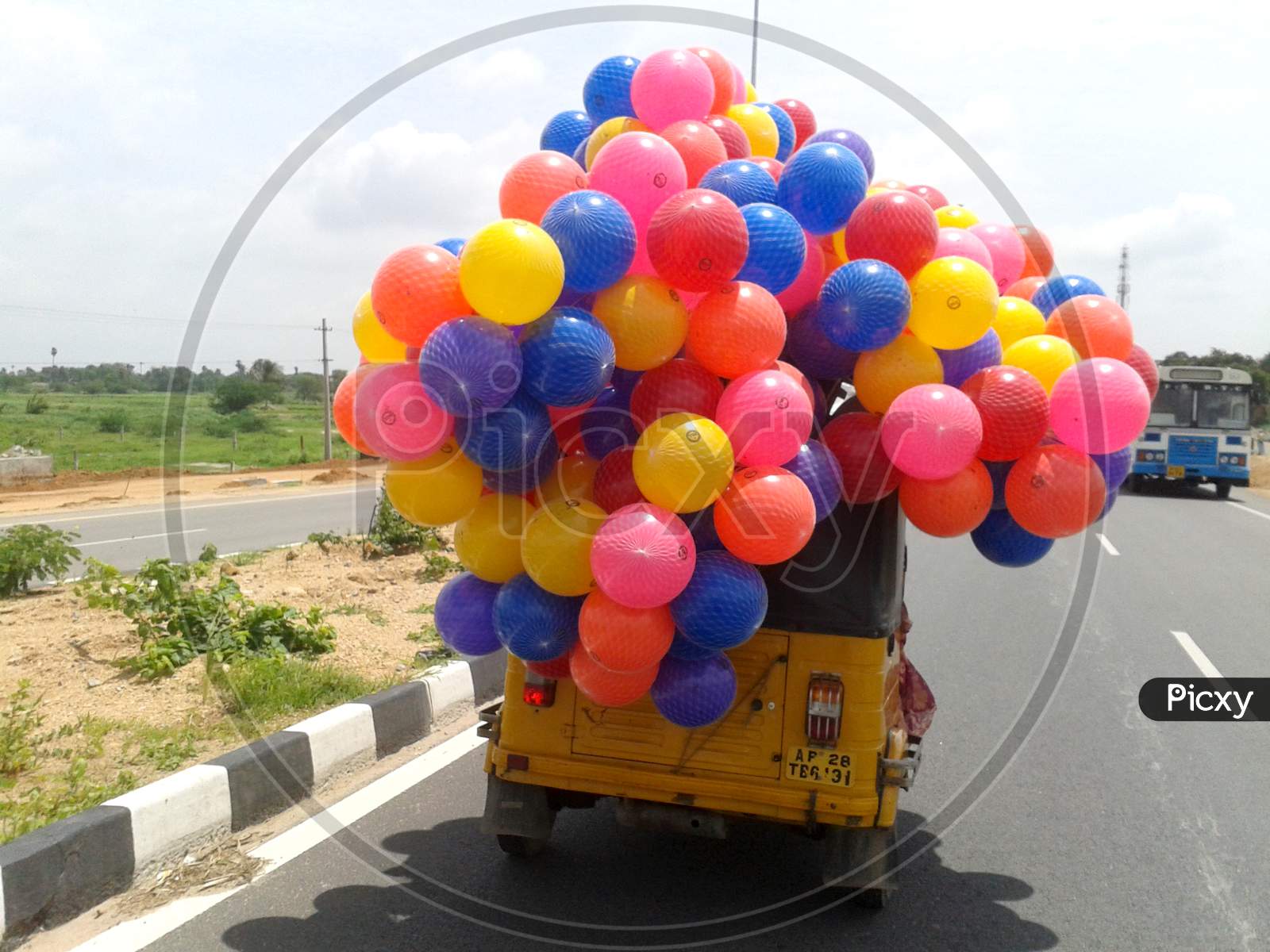 Tuktuk on the way to Bhuvanagiri Fort