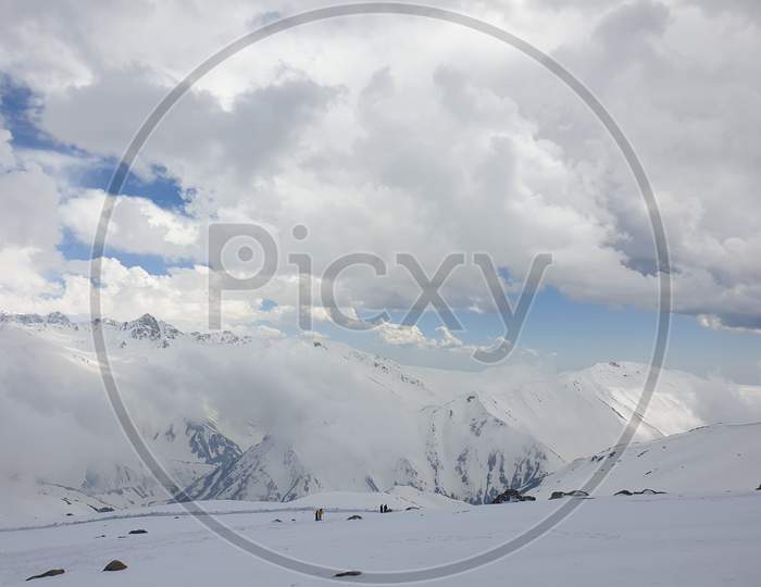 Apharwat Peak, Gulmarg