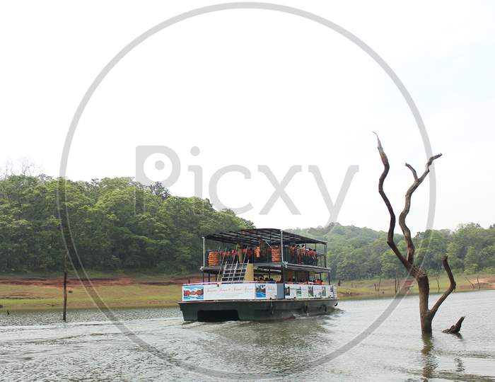 Lake Periyar National Park, Kerala