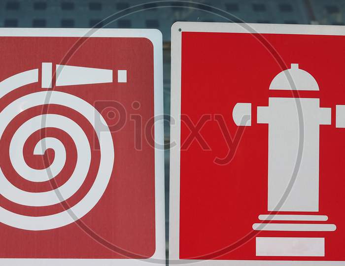 Fire Hose And Hydrant Signs