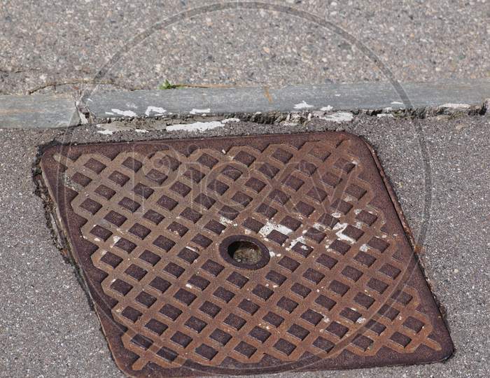 Steel Manhole Detail