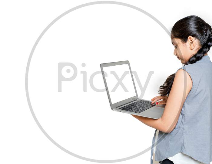 Indian Girl Attending Online School , Due To Cavide-19.