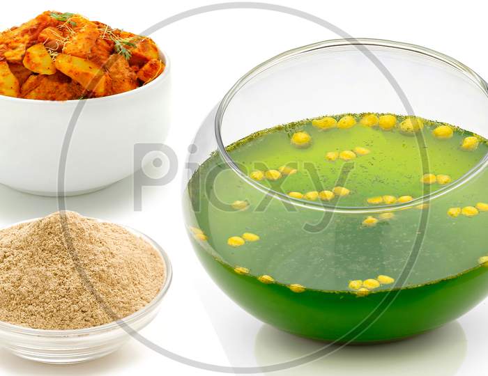 The Traditional Indian Food Name Pani Puri Or Golgappa, Golgappe Or Panipuri