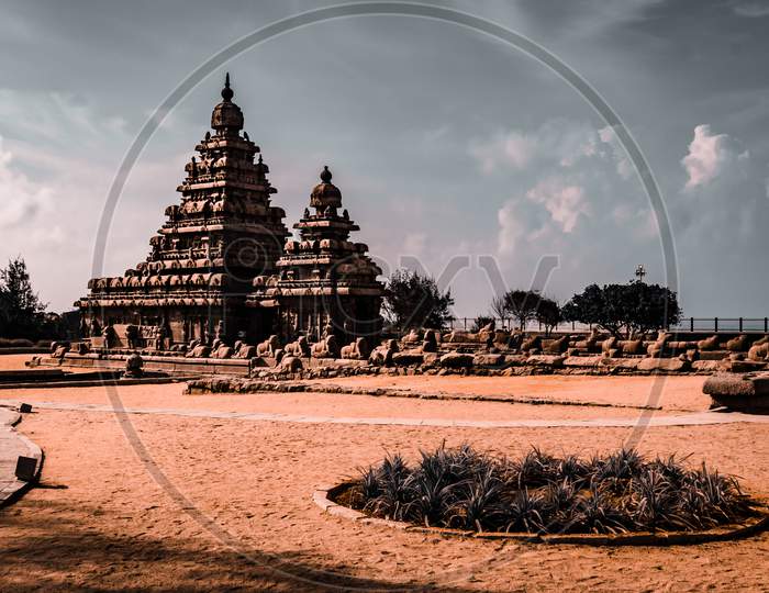 Beautiful Sea Shore temple built by Pallavas is UNESCO`s World Heritage Site located at Mamallapuram or Mahabalipuram in Tamil Nadu, South India