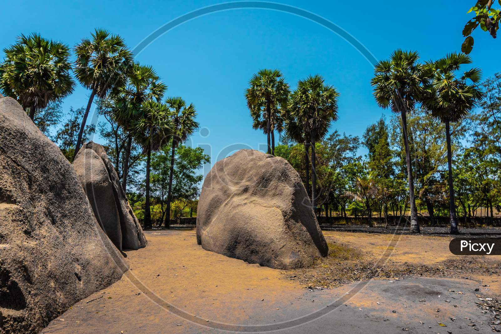 The Largest and very old rocks found near, The famous tiger cave temple is a rock-cut Hindu temple located in the hamlet near Mahabalipuram in Tamil Nadu, South India