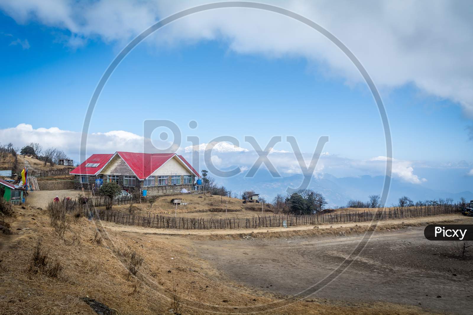 Image of Gta Trekkers' Hut, Tonglu, West Bengal, India-OE647024-Picxy