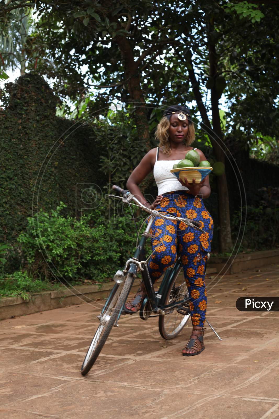Girl and the Motorcycle, Girl, bike, model, pose, HD wallpaper | Peakpx