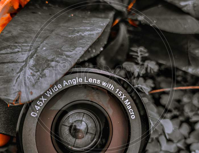 Mobile camera lens