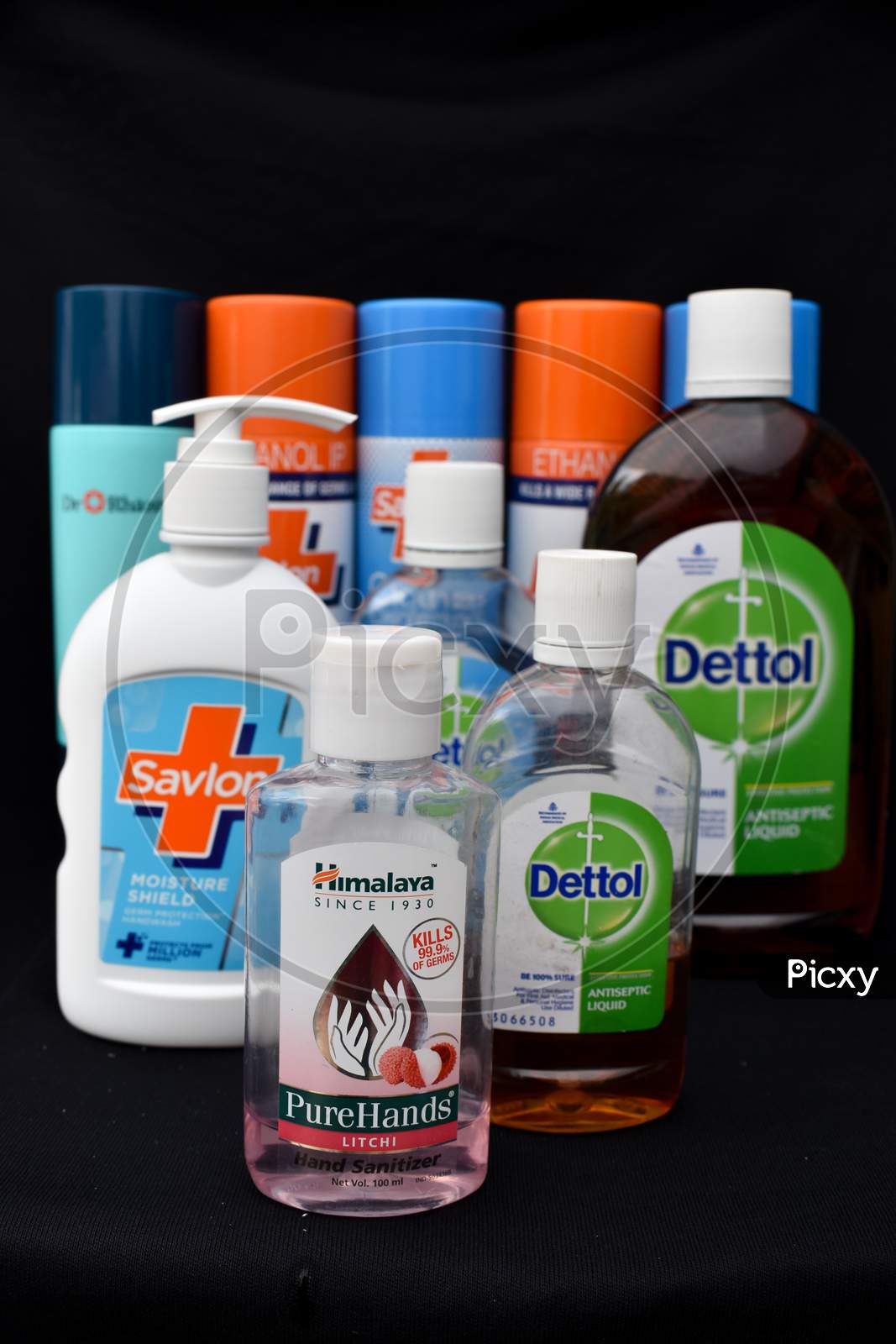 Savlon Herbal Sensitivel pH balanced Liquid Handwash Refill Pouch, 1500ml,  Fresh, 1.5 l (Pack of 1)