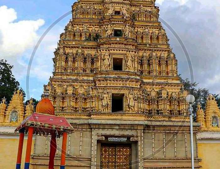 Temple, architecture