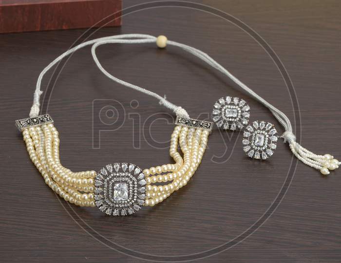 Indian Traditional Pearl necklace set with earrings