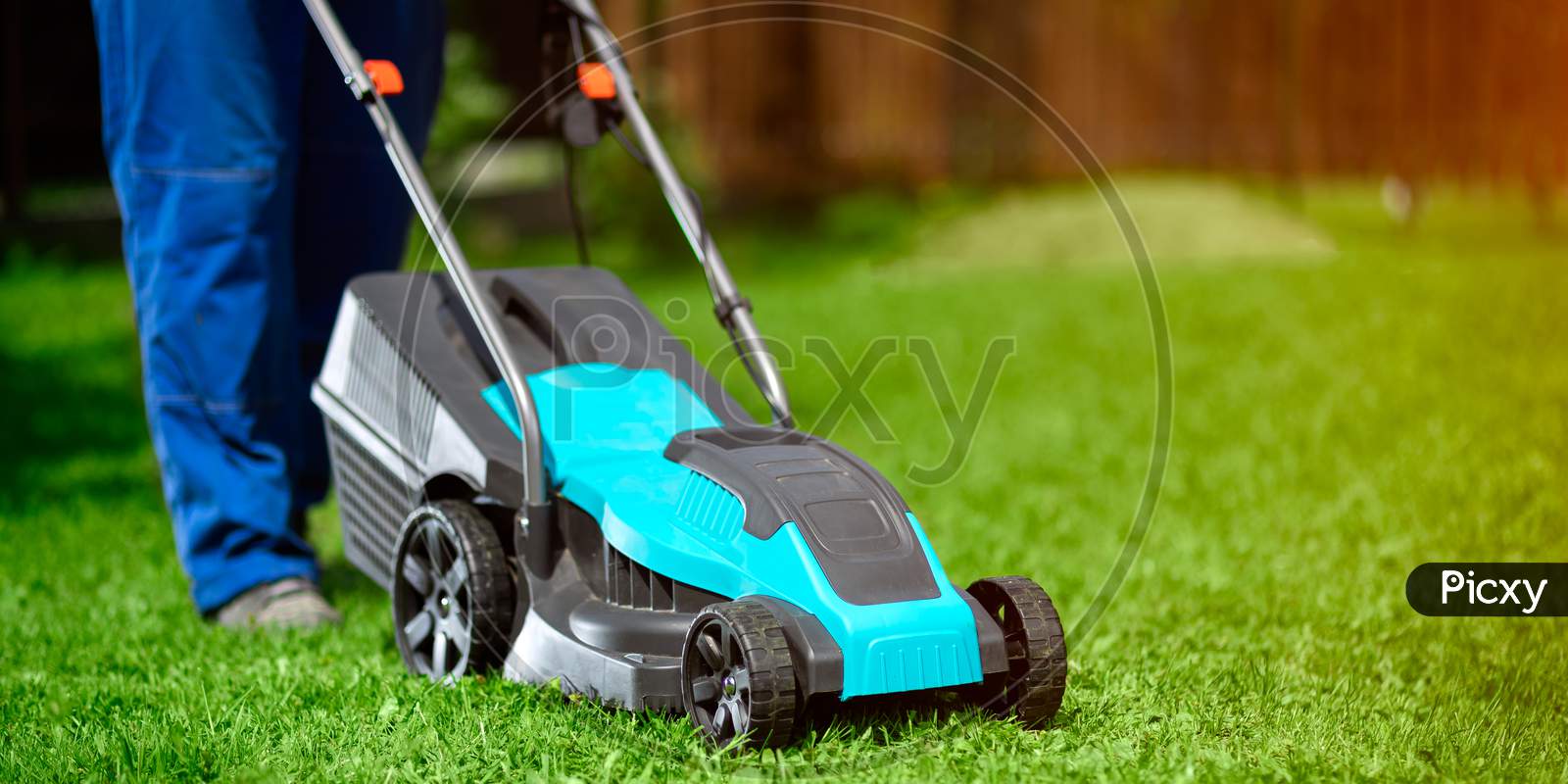 Lawn grass online mower