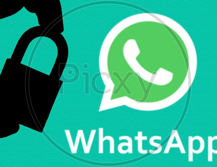 Whatsapp security issues