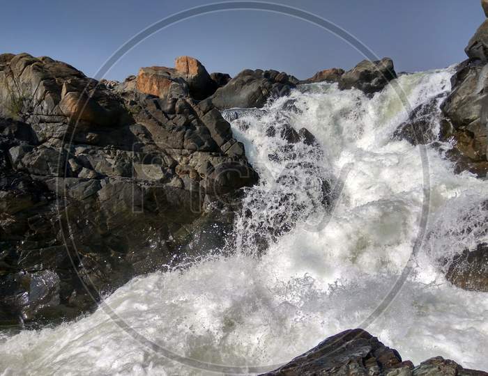 Bhimkund Waterfall