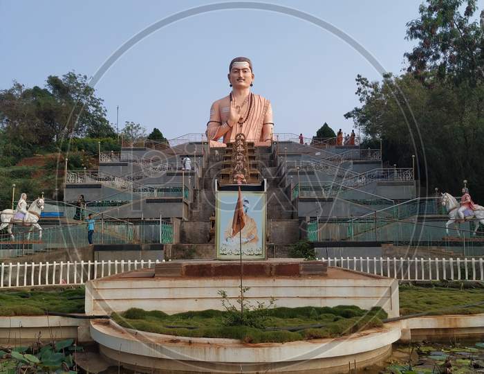 Statue of Mahatma Basava