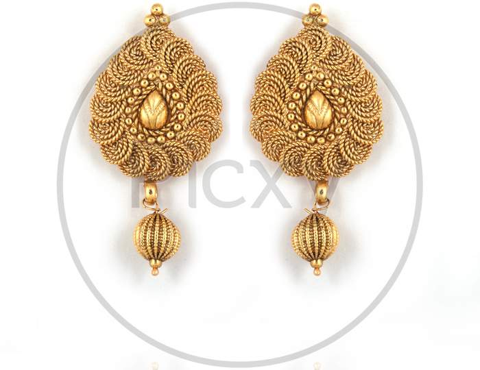 Gold earrings HD wallpapers  Pxfuel
