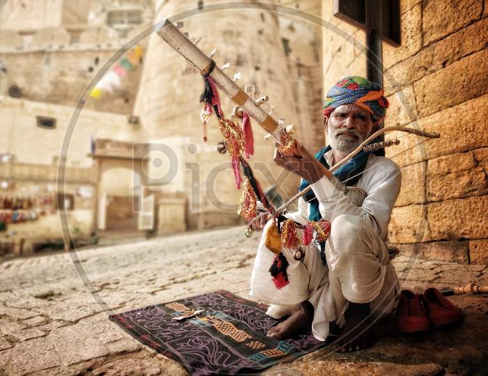 Folk artist of Jaisalmer