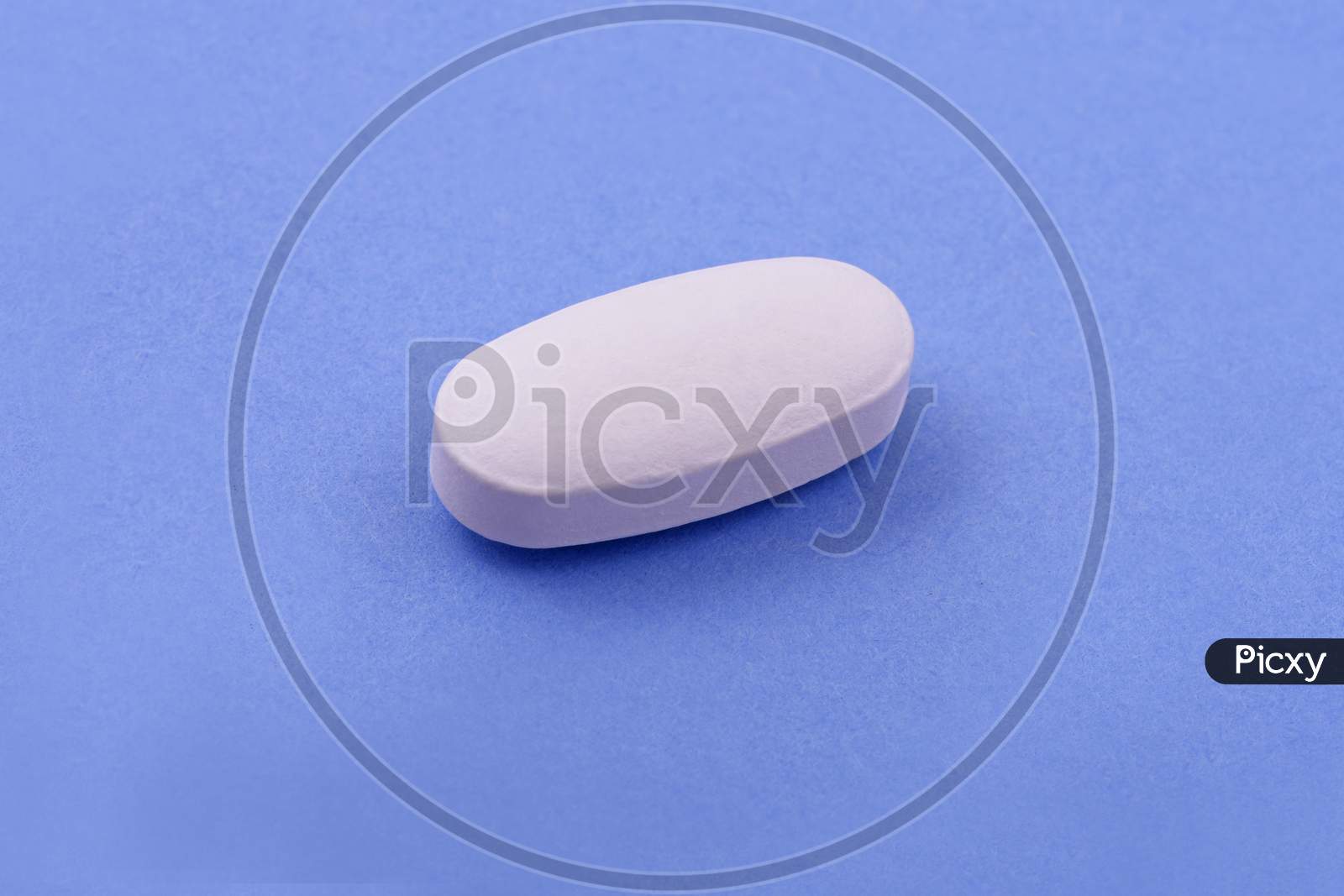 Medicine And Healthcare Concept. On A White Sheet Of Paper, Tablets, A  Marker And An Inscription - National Health Service Indicated By A Drawn  Oval. Stock Photo, Picture and Royalty Free Image.
