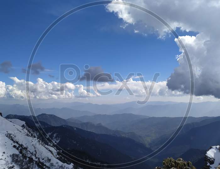 View from Tungnath top
