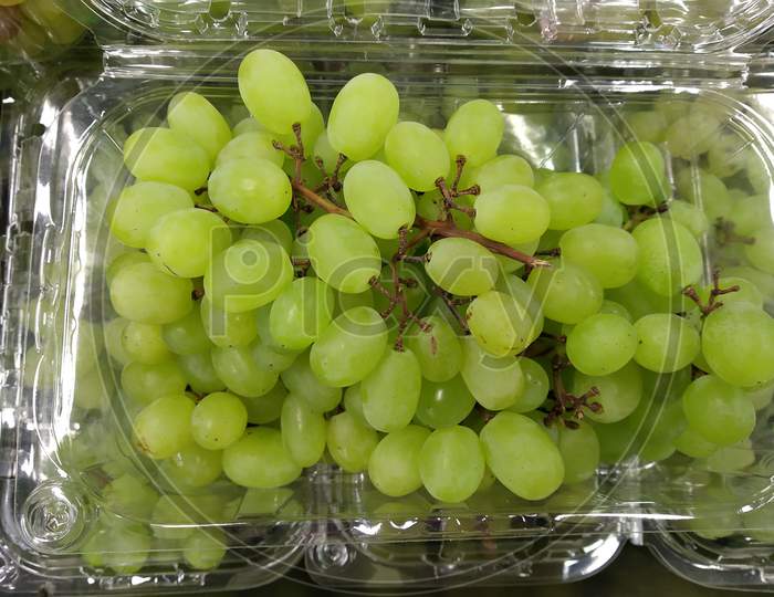 Fresh bunch of green grapes